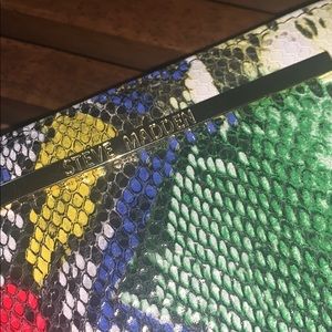 Steve Madden wallet.